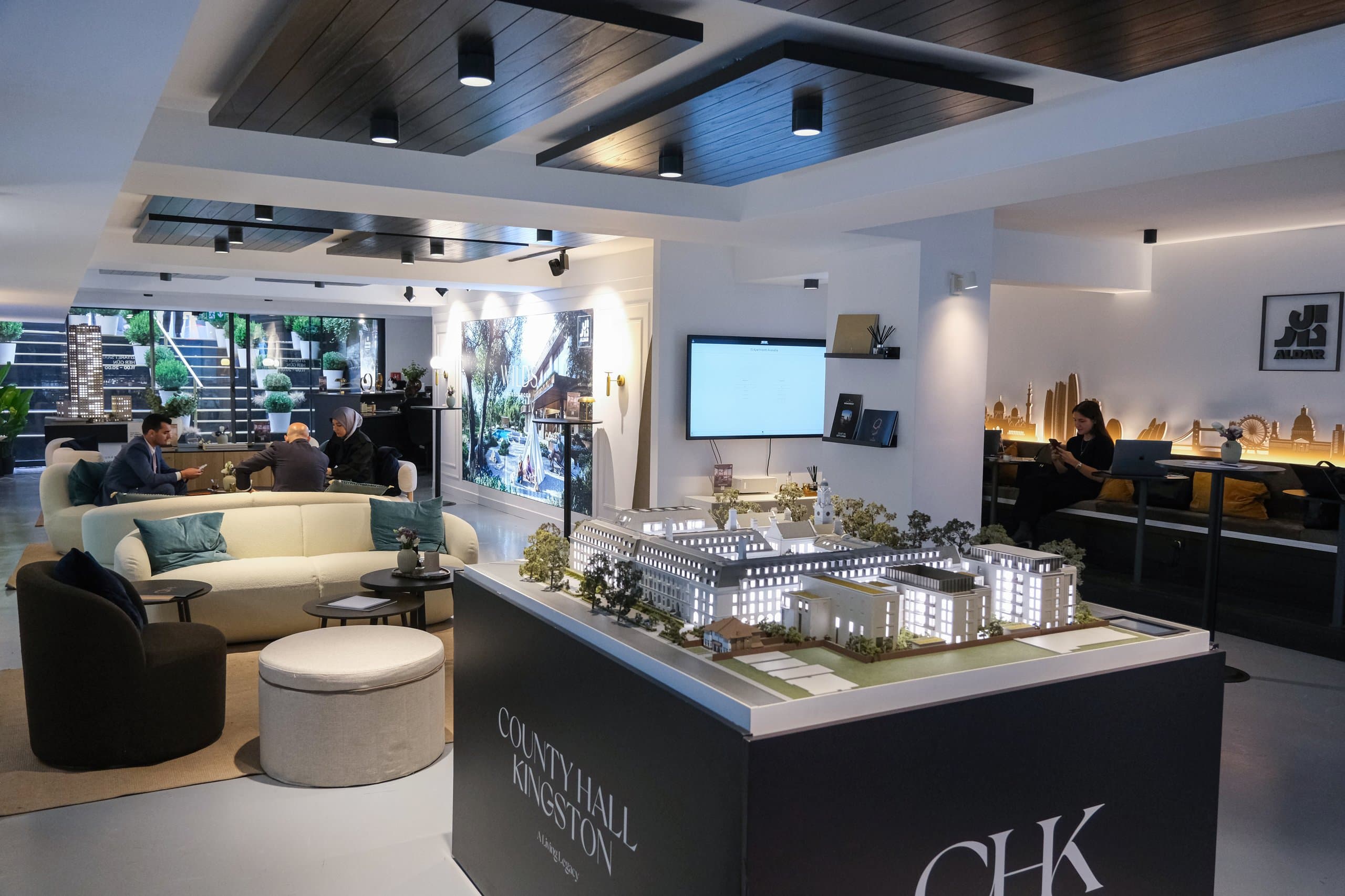 London and Abu Dhabi  Investment Opportunities in Istanbul.
